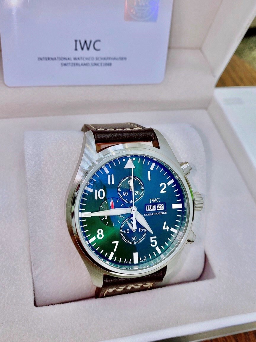 Giới thiệu địa chỉ mua đồng hồ IWC fake 1 uy tín tại TP Hồ Chí Minh